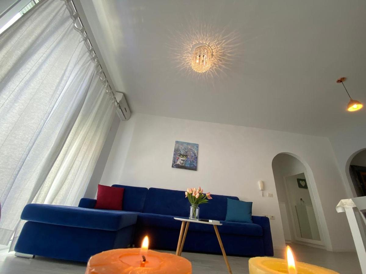 Rock Apartments Σαράντα Εξωτερικό φωτογραφία