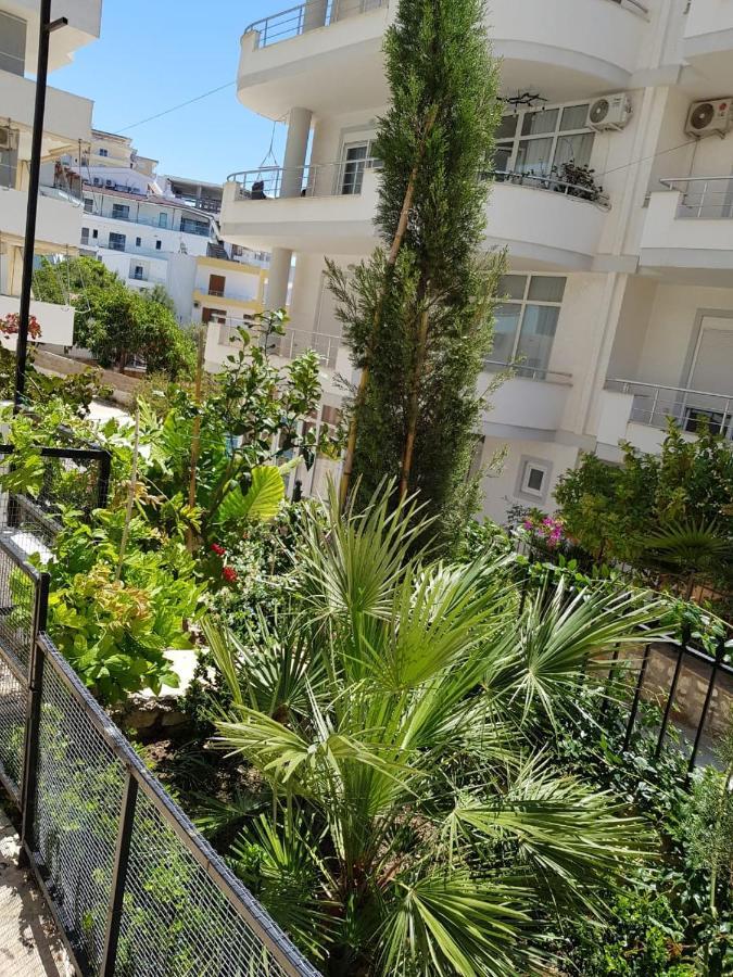 Rock Apartments Σαράντα Εξωτερικό φωτογραφία