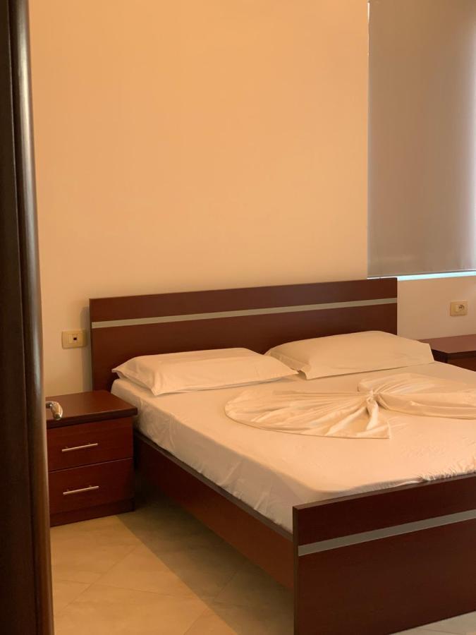 Rock Apartments Σαράντα Εξωτερικό φωτογραφία