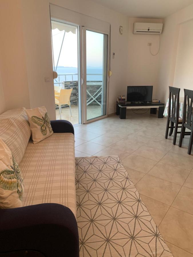 Rock Apartments Σαράντα Εξωτερικό φωτογραφία