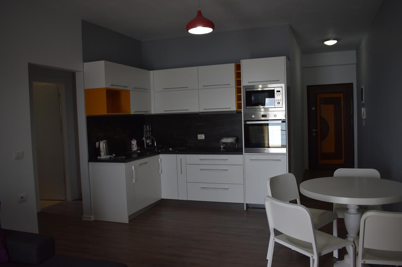Rock Apartments Σαράντα Εξωτερικό φωτογραφία