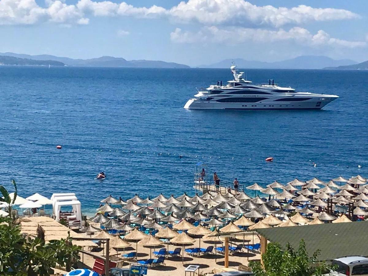 Rock Apartments Σαράντα Εξωτερικό φωτογραφία